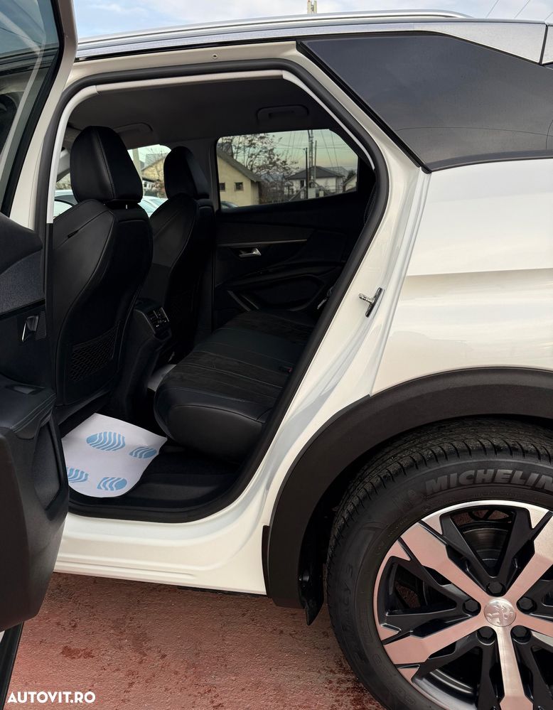 Peugeot 3008 1.5 BlueHDI S&S EAT8 GT-Line - 27