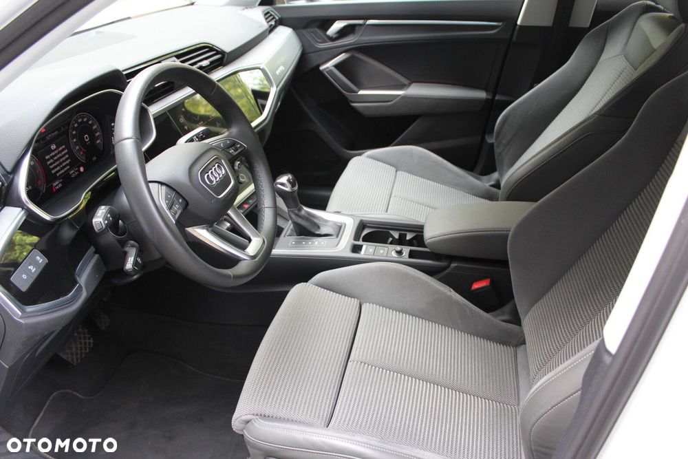 Audi Q3 40 TFSI Quattro S-Line S tronic - 12
