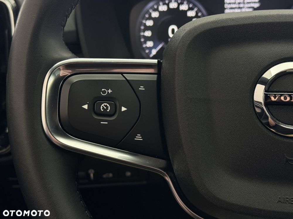 Volvo XC 40 T4 Plug-In Hybrid Core - 22