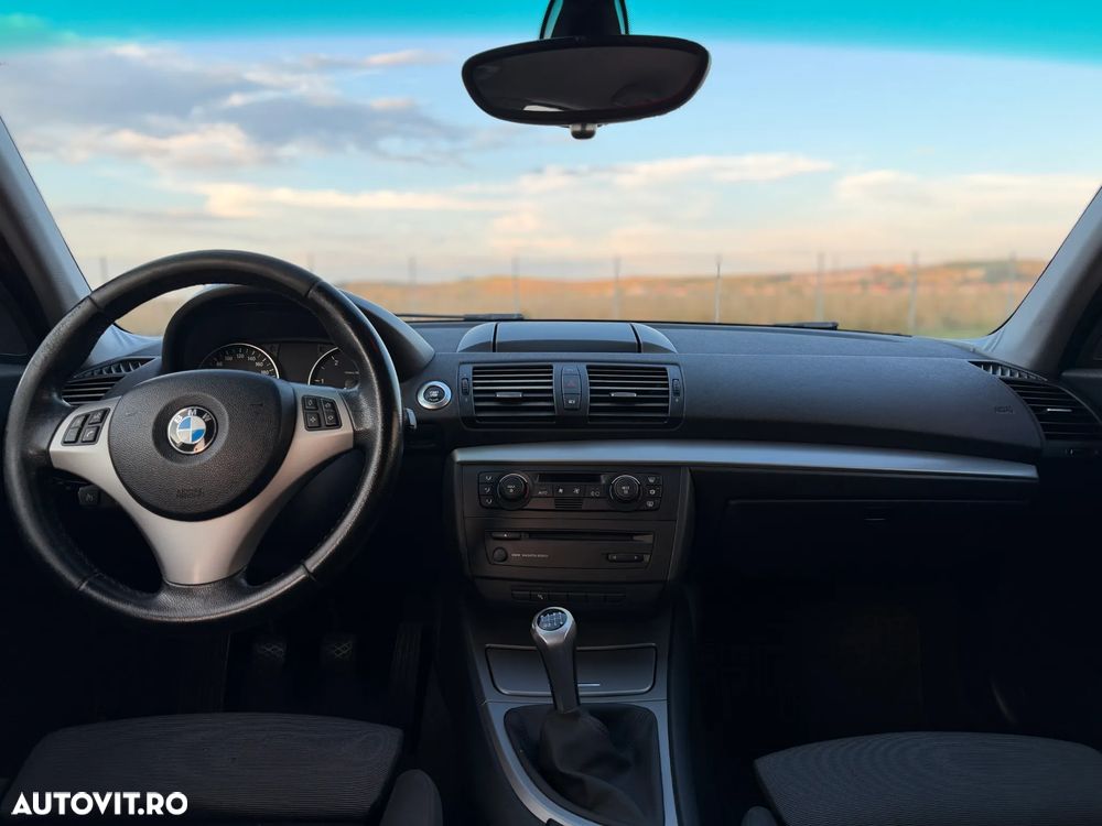 BMW Seria 1 - 13