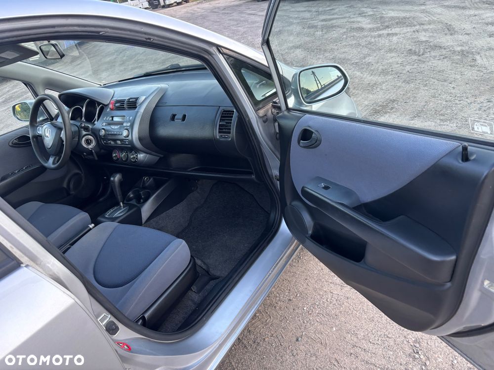 Honda Jazz 1.4 CVT LS - 14