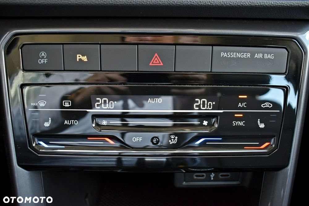 Volkswagen T-Cross 1.5 TSI ACT Style DSG - 22