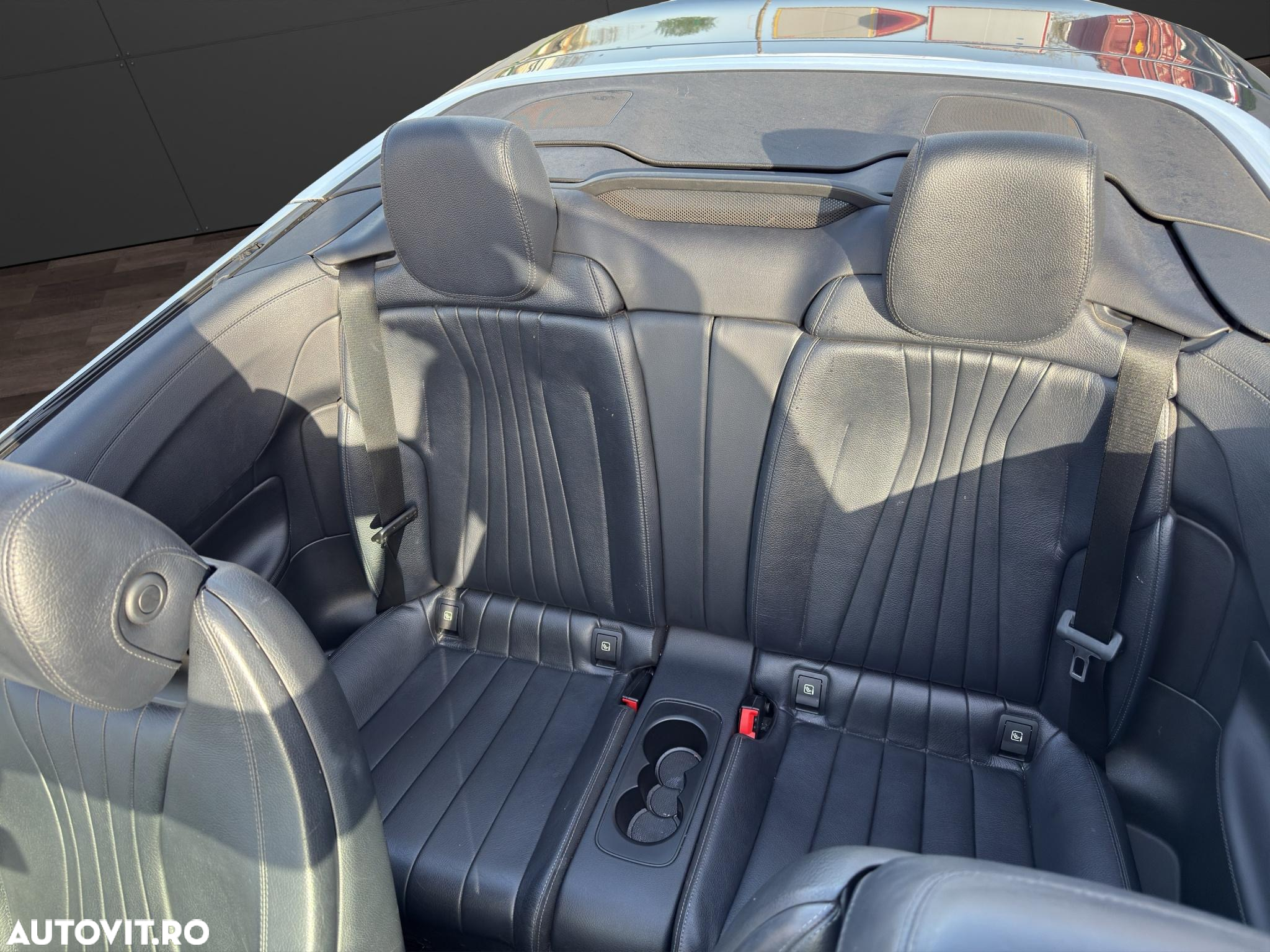 Mercedes-Benz E 220 d Cabrio 9G-TRONIC AMG Line - 9