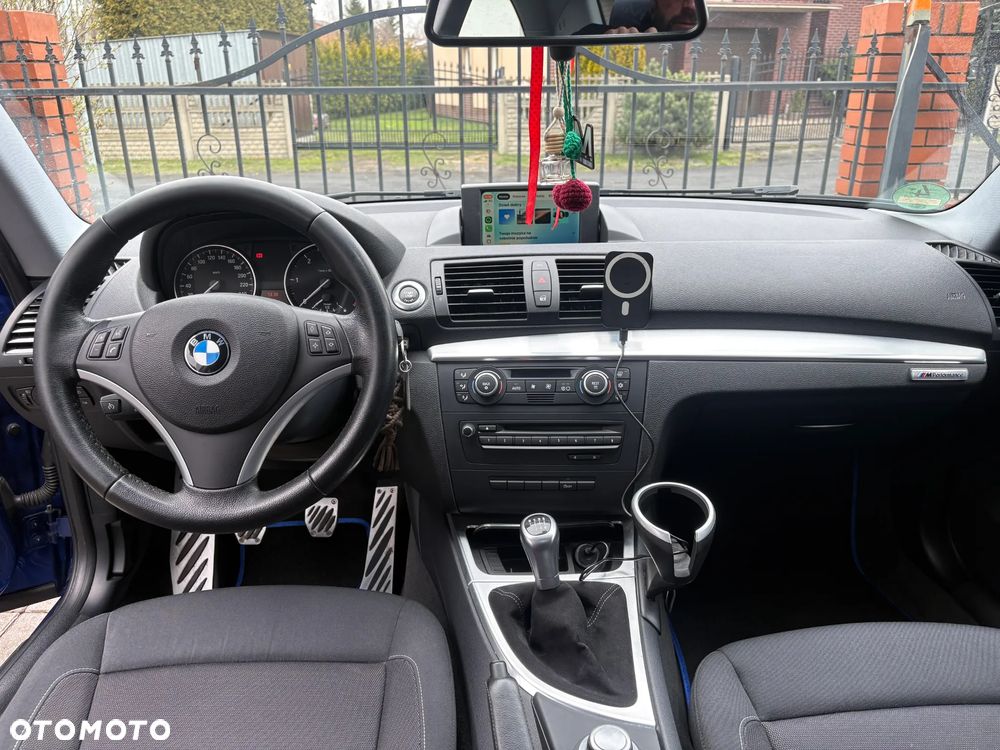 BMW Seria 1 120d - 6