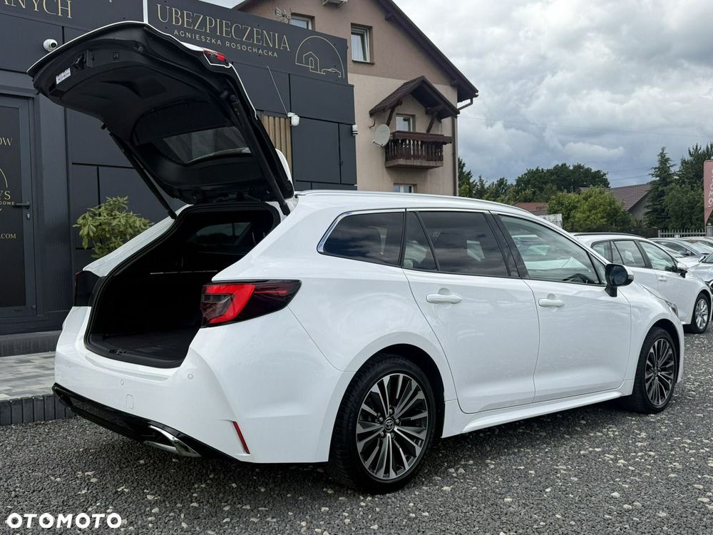 Toyota Corolla 1.8 Hybrid GR Sport - 36