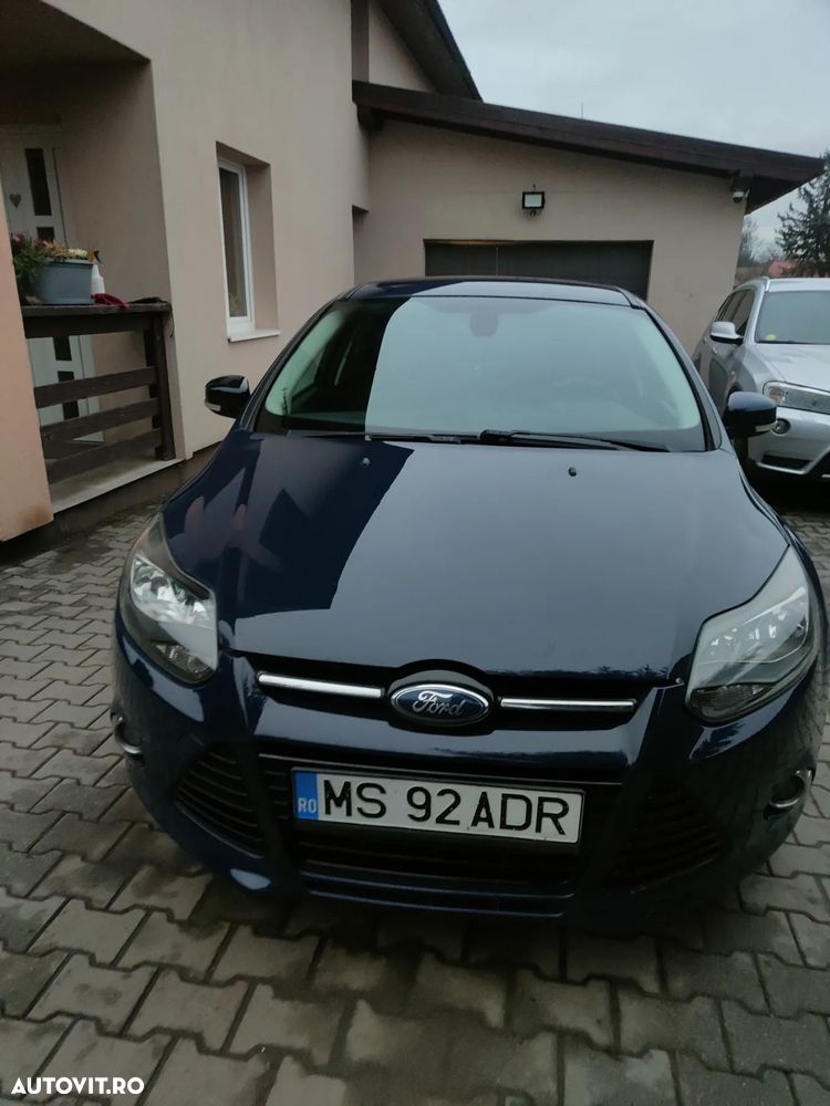 Ford Focus 1.6 TDCI DPF Ghia - 6