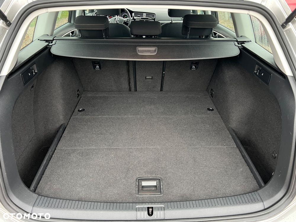 Volkswagen Golf 1.4 TSI (BlueMotion Technology) DSG Highline - 37