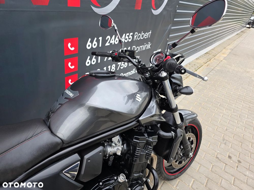 Suzuki Bandit - 22