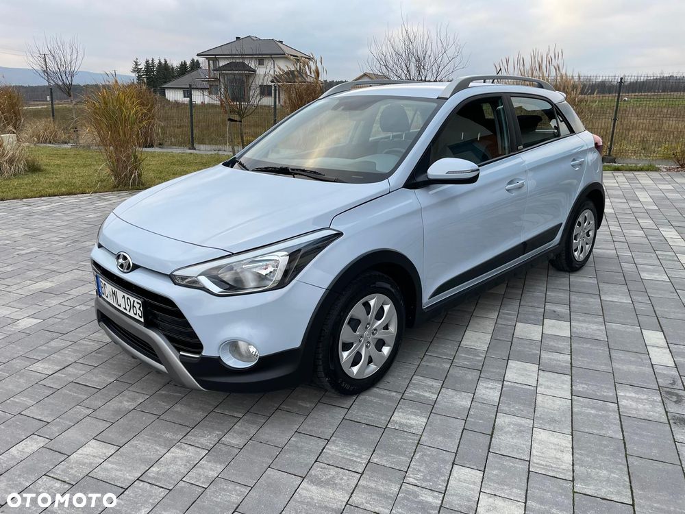 Hyundai i20 blue 1.4 Active Select - 9