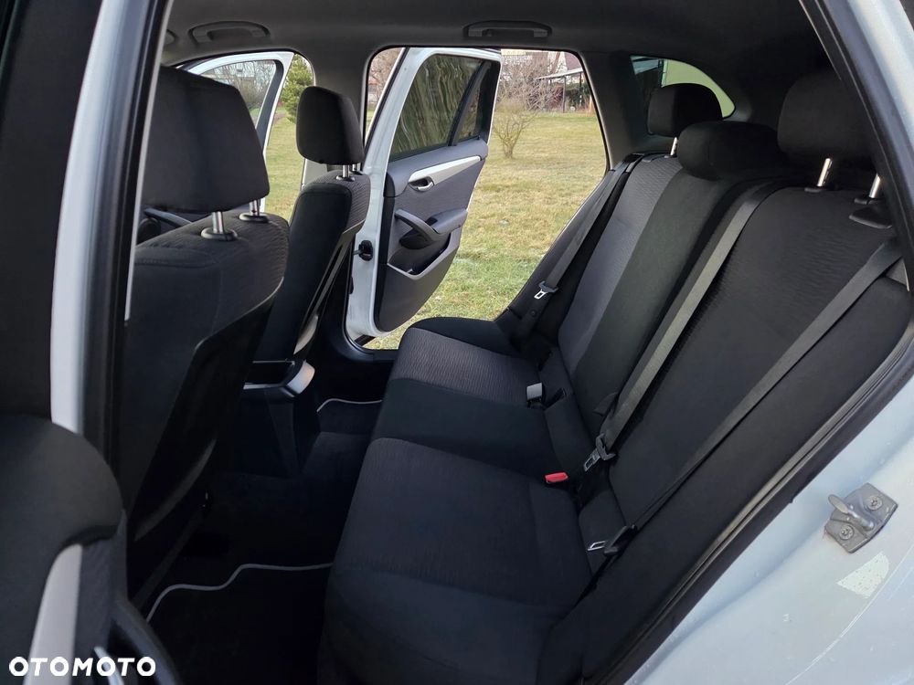 BMW X1 xDrive18d xLine - 27