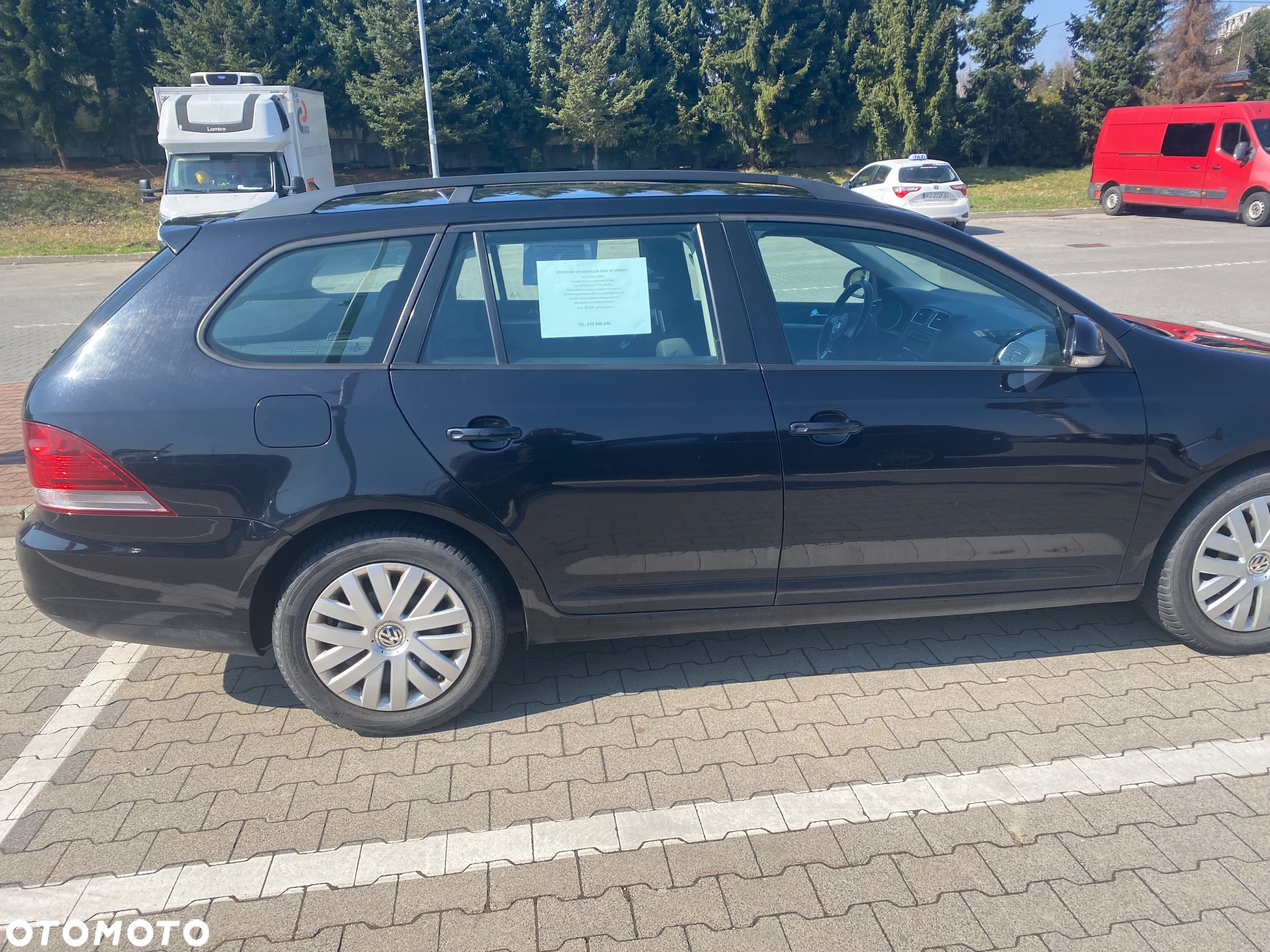 Volkswagen Golf 1.6 TDI BlueMotion Technology Comfortline - 3