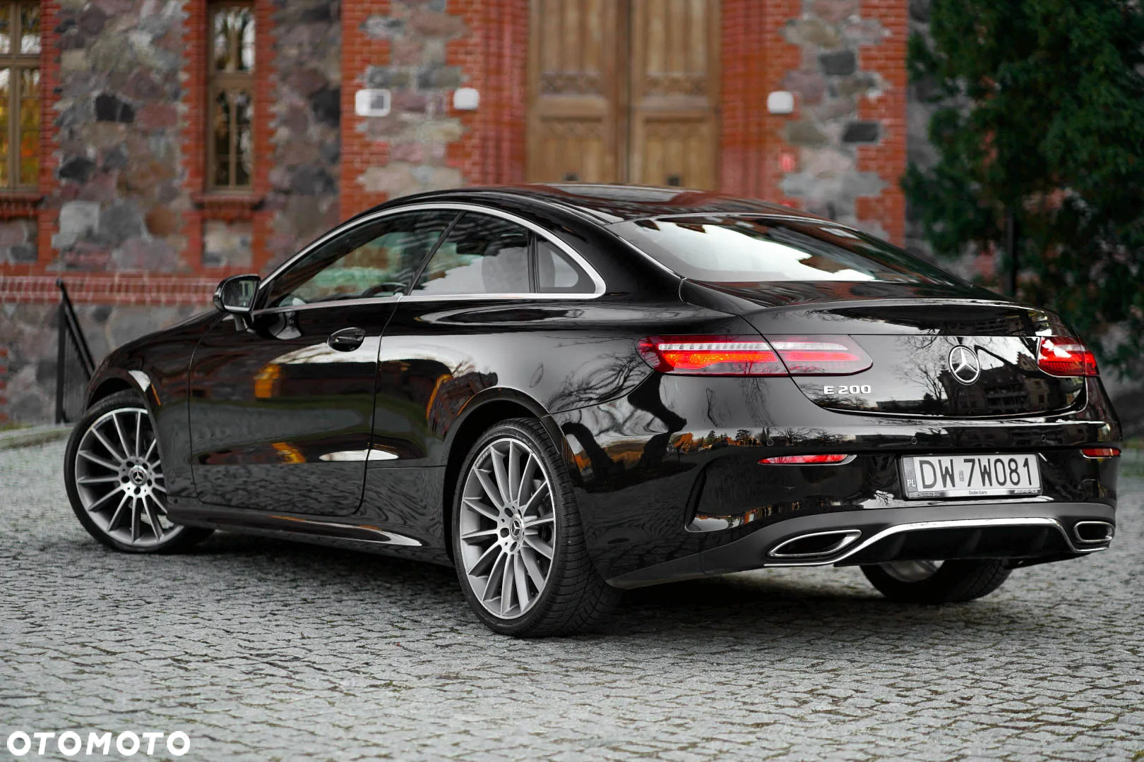 Mercedes-Benz Klasa E 200 Coupe 9G-TRONIC - 10