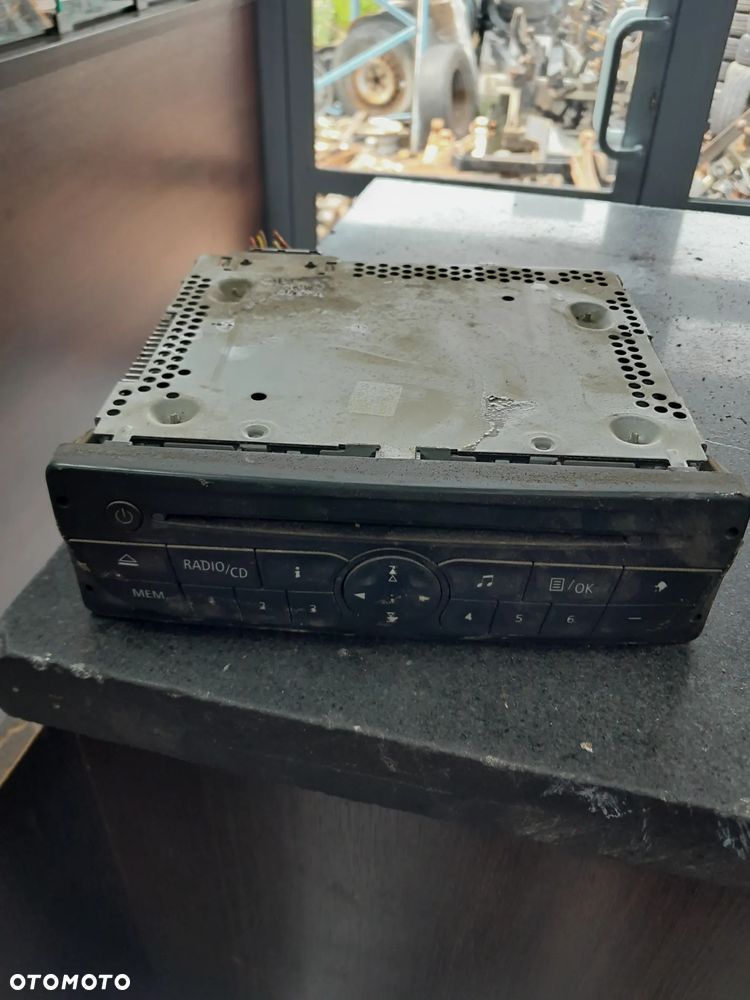 Radio Renault Trafic II 281150049R - 1