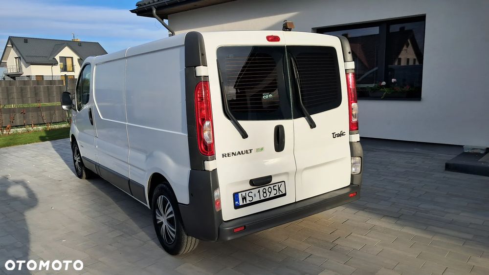 Renault Trafic - 14