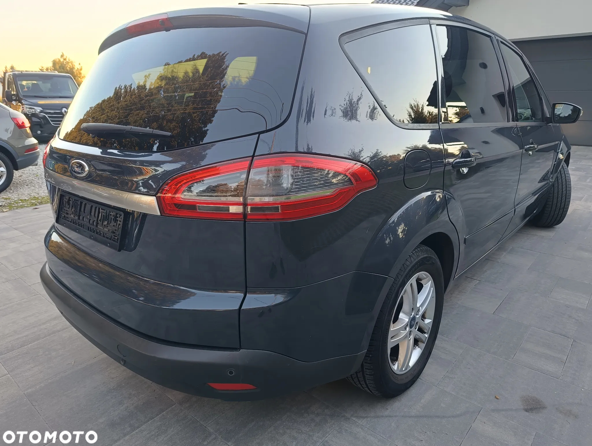 Ford S-Max 2.0 TDCi Titanium - 22