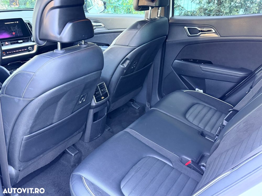 Kia Sportage - 12
