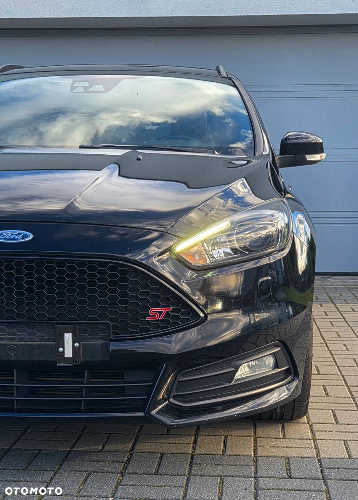 Ford Focus ST2 - 5