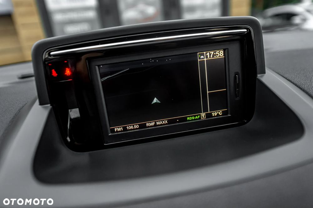 Renault Megane TCe 190 Start & Stop GT - 27
