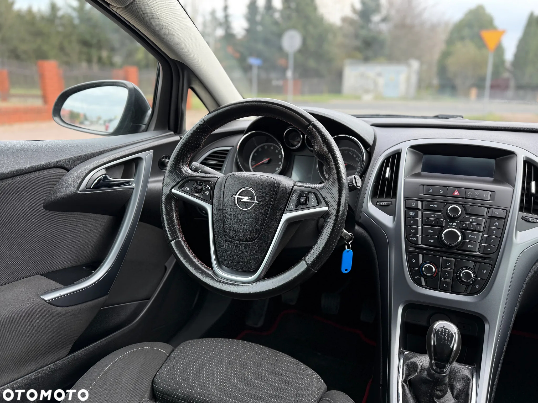 Opel Astra GTC 1.4 Turbo - 17
