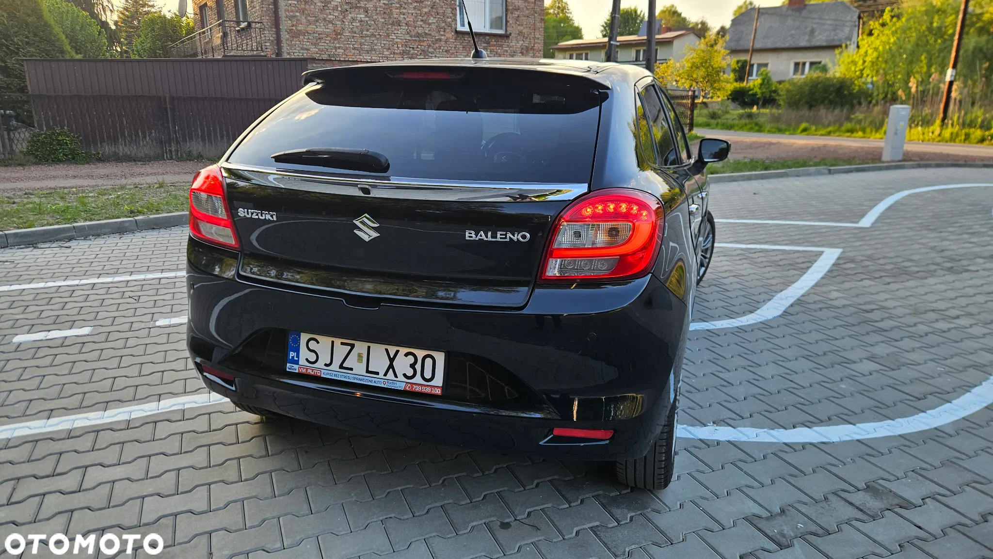 Suzuki Baleno 1.2 Premium Plus - 6