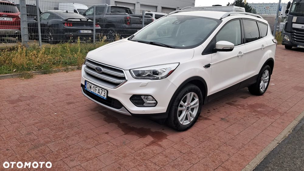 Ford Kuga Vignale 1.5 EcoBoost FWD ASS MMT6 - 2