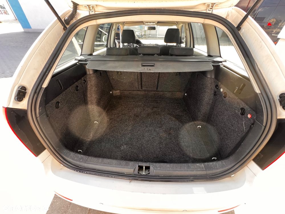 Skoda Octavia 1.6 TDI Ambition - 6