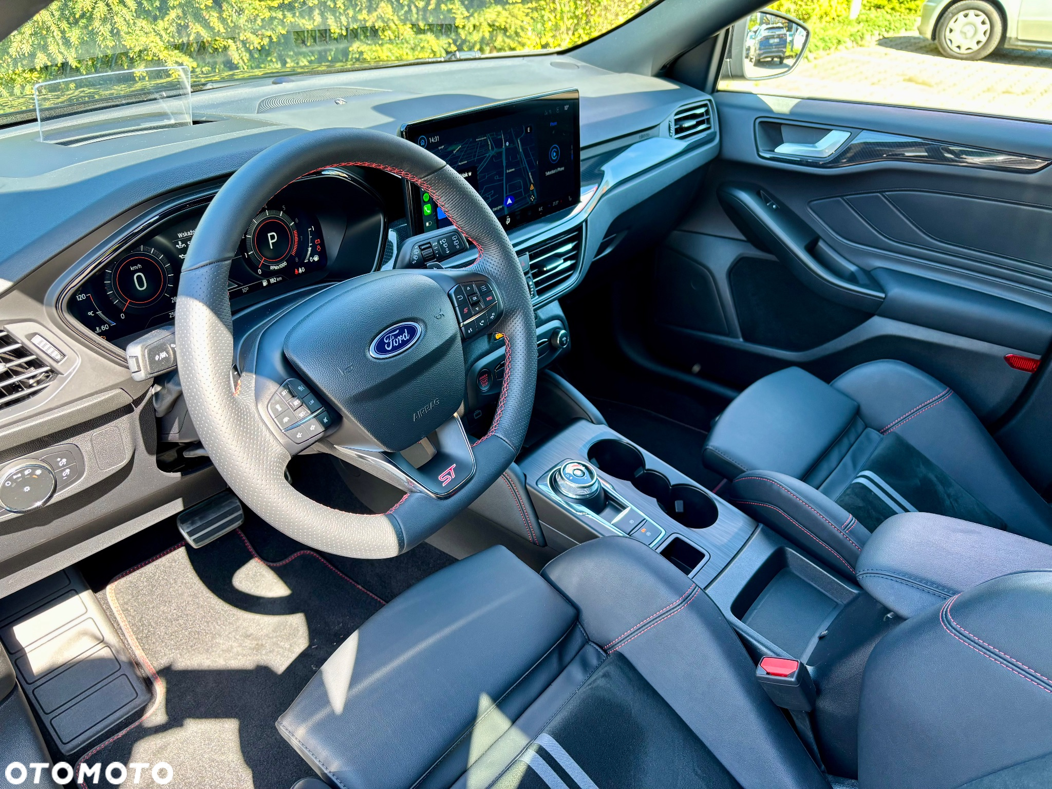 Ford Focus 2.3 EcoBoost ST X - 2
