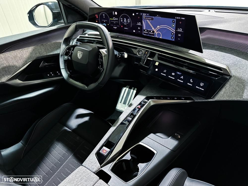 Peugeot E-3008 73 kWh GT - 33