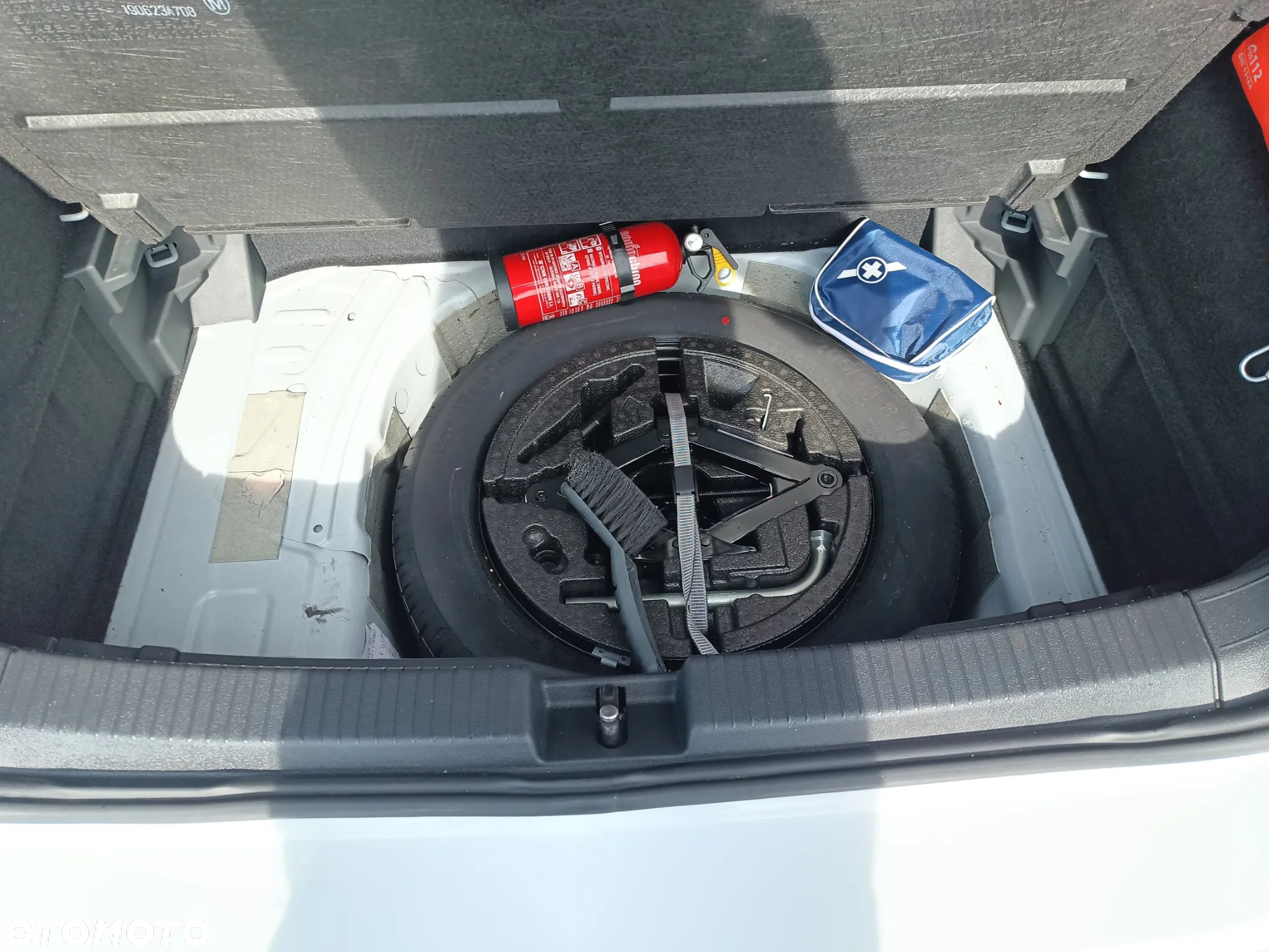 Volkswagen T-Cross - 9