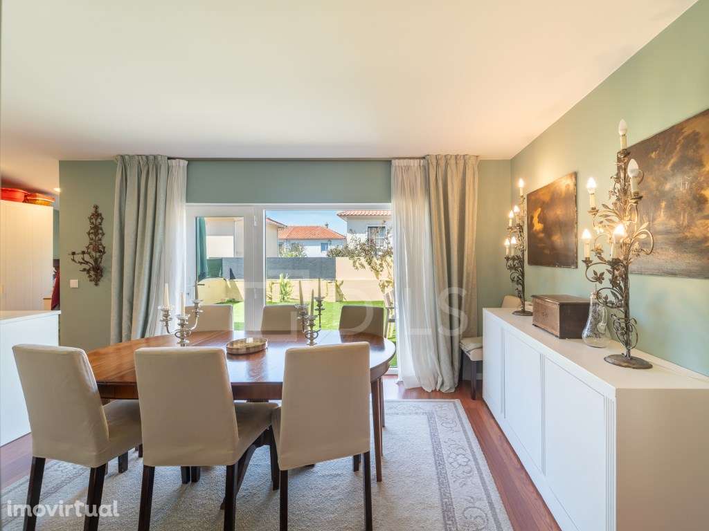 Moradia T3 com jardim - Antunes Guimaraes - Grande imagem: 3/22