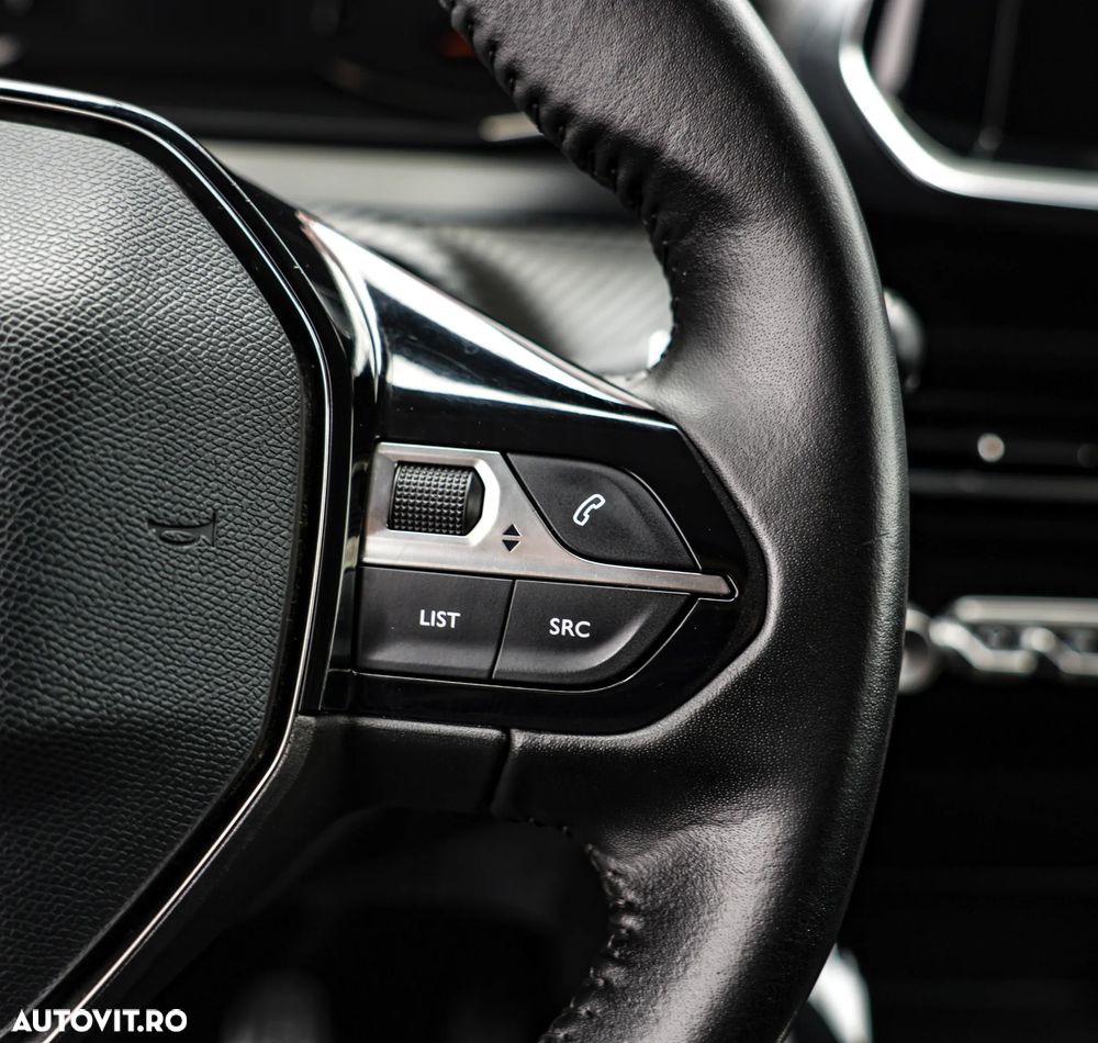 Peugeot 2008 1.5 BlueHDI STT Allure - 25