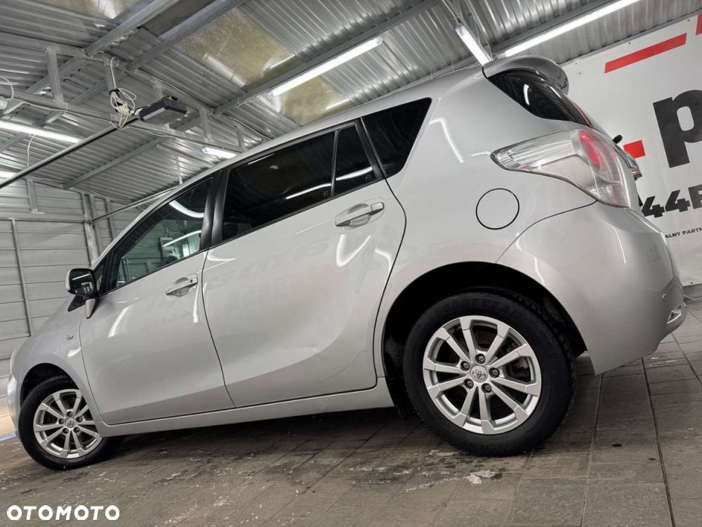 Toyota Verso - 12