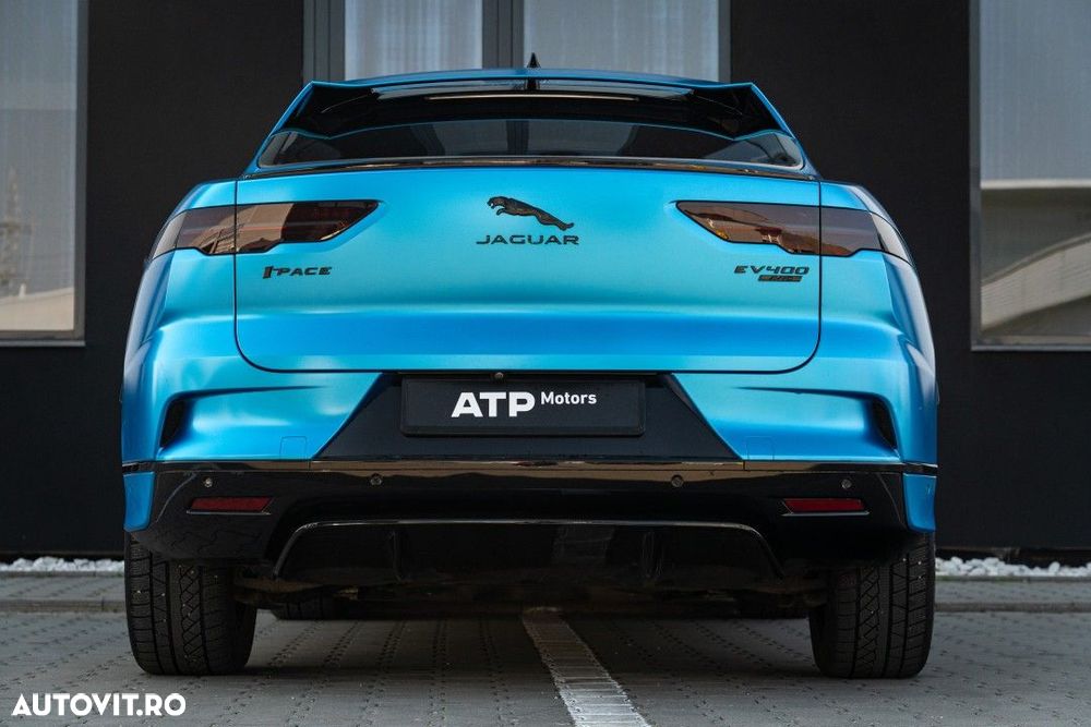 Jaguar I-Pace - 5