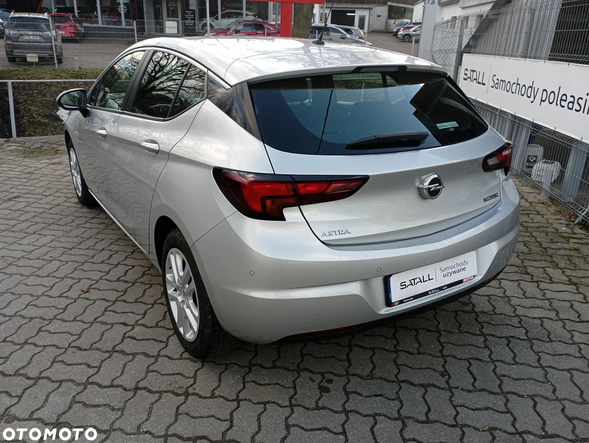 Opel Astra V 1.0 T Enjoy S&S - 14