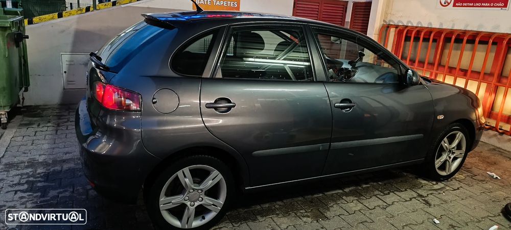 SEAT Ibiza 1.2 12V Reference - 8