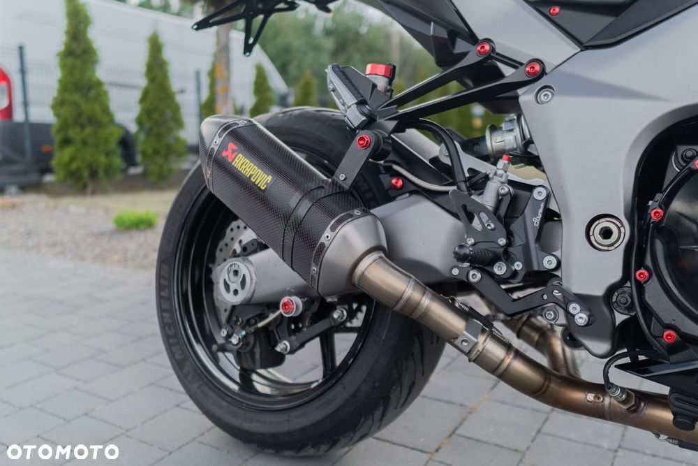 Kawasaki Ninja 1000 SX - 21