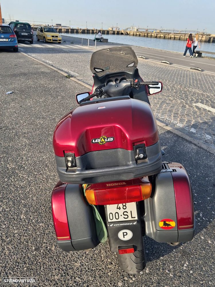 Honda Pan European - 3