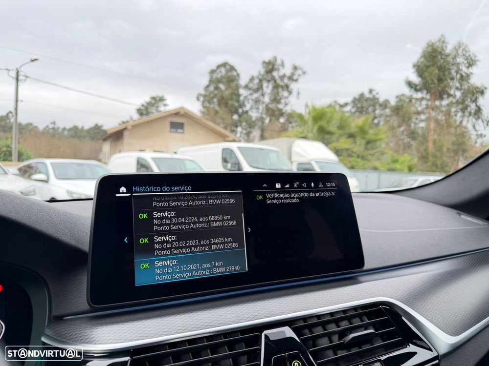 BMW 530 e Pack 50 anos M - 19