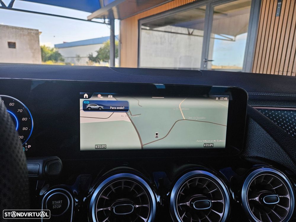 Mercedes-Benz EQA 300 4Matic Electric Art - 23