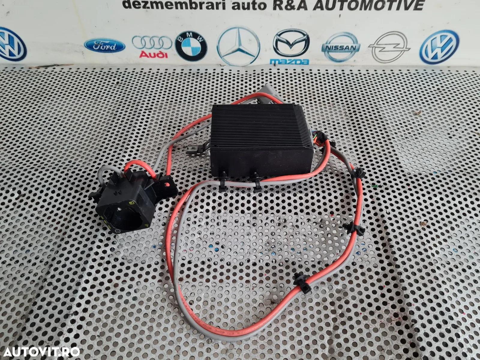 Invertor Curent Ford Kuga 2 II 12-230 Volti Cod GJ5T-19G317-BB  - Dezmembrari Arad - 8