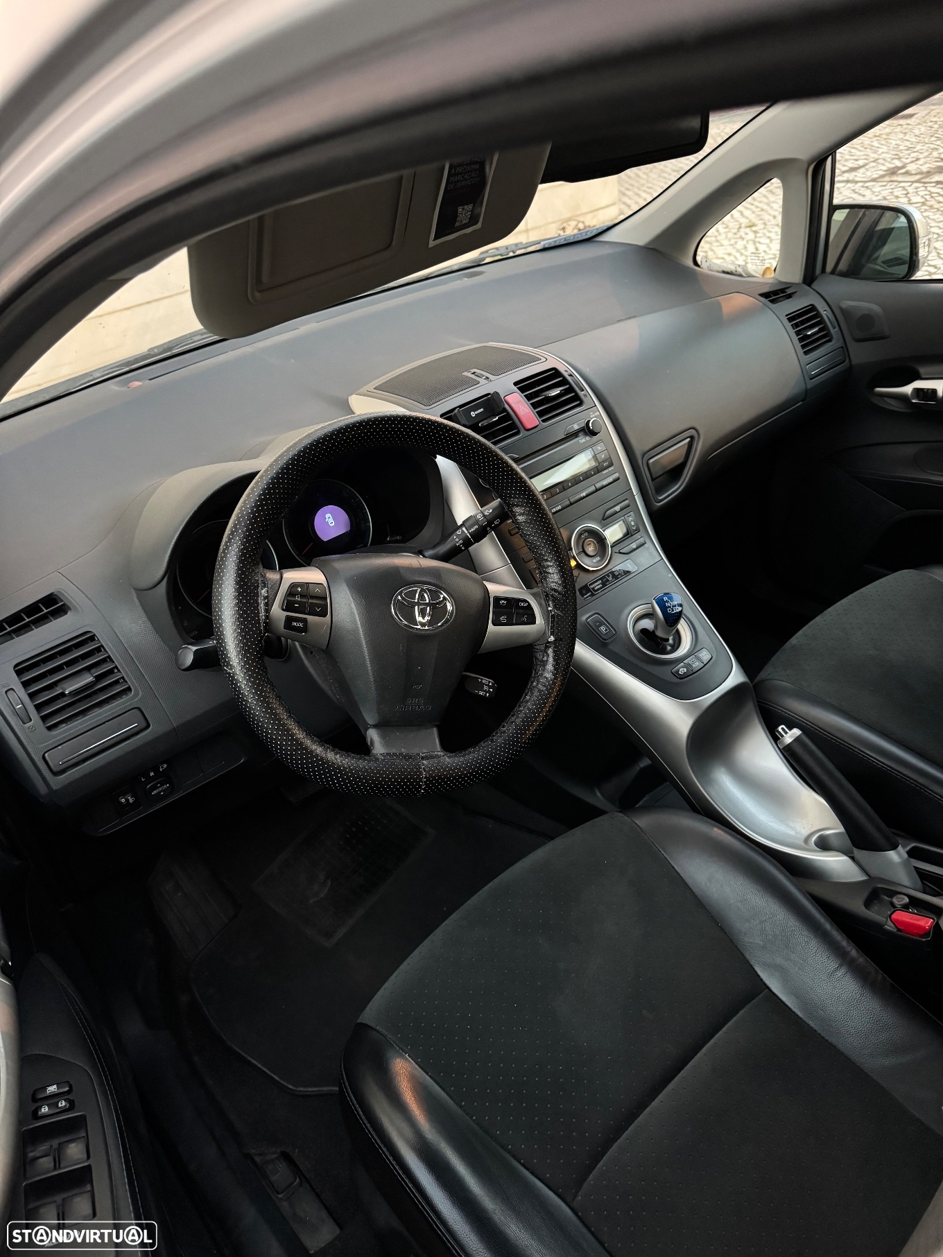 Toyota Auris 1.8 HSD Comfort - 6