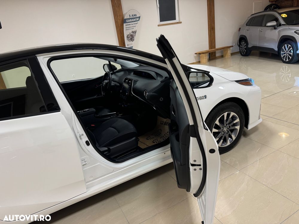 Toyota Prius Prime 1.8 HSD Dynamic - 11