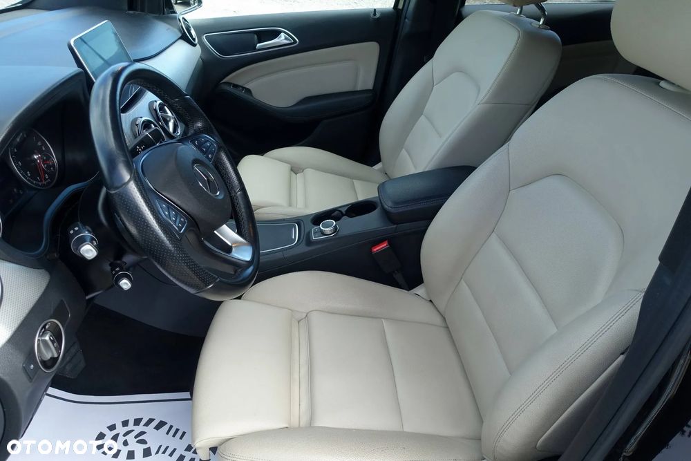 Mercedes-Benz Klasa B 180 7G-DCT Style - 14