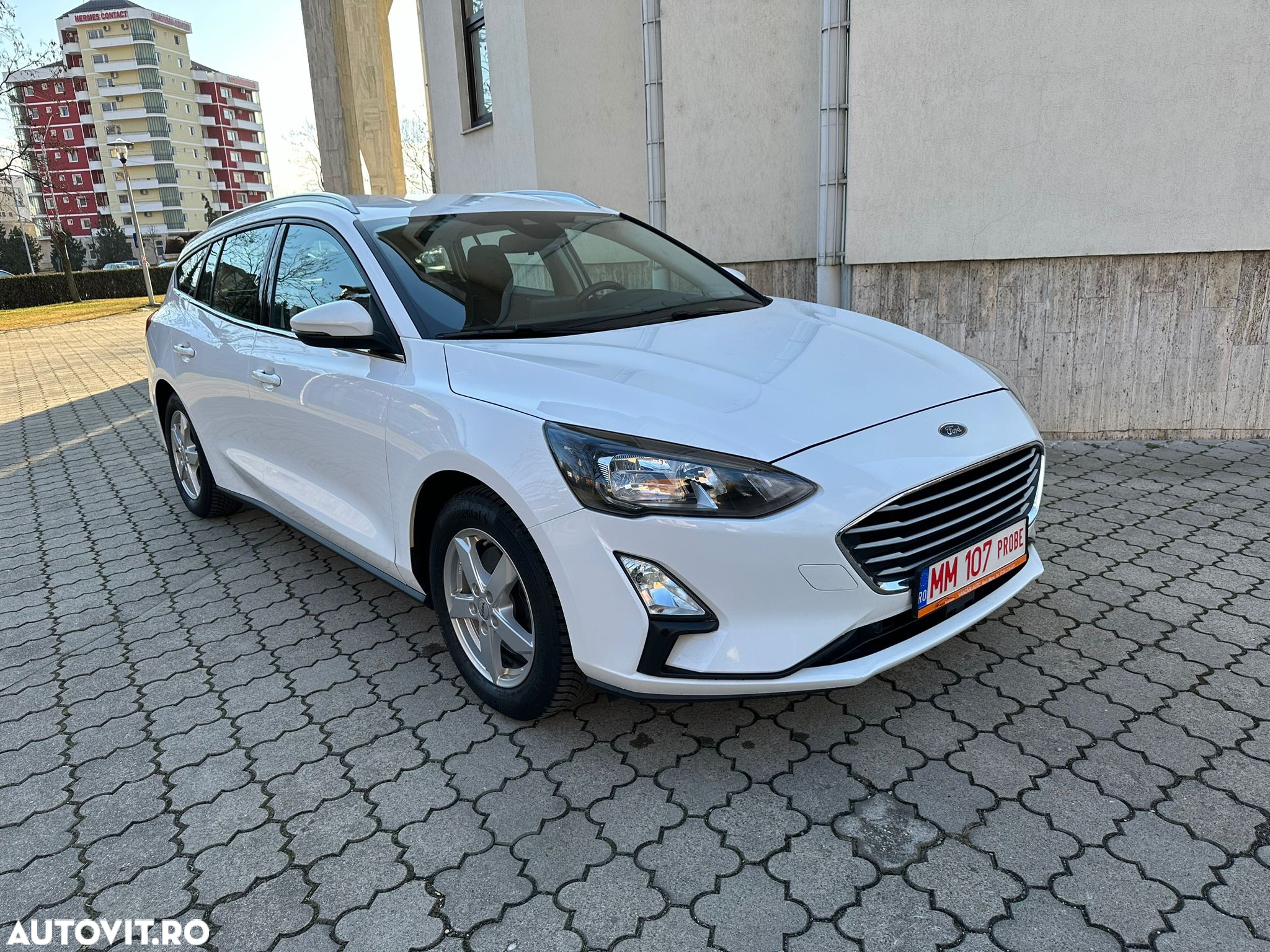 Ford Focus - 12