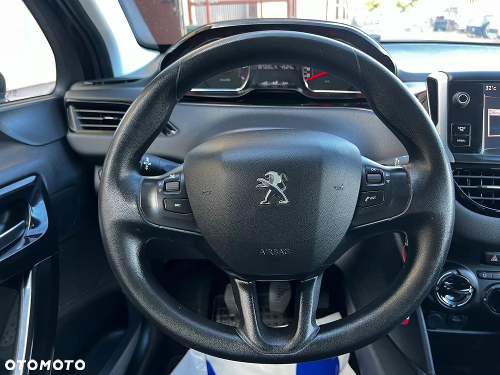 Peugeot 208 1.4 VTi Active - 25