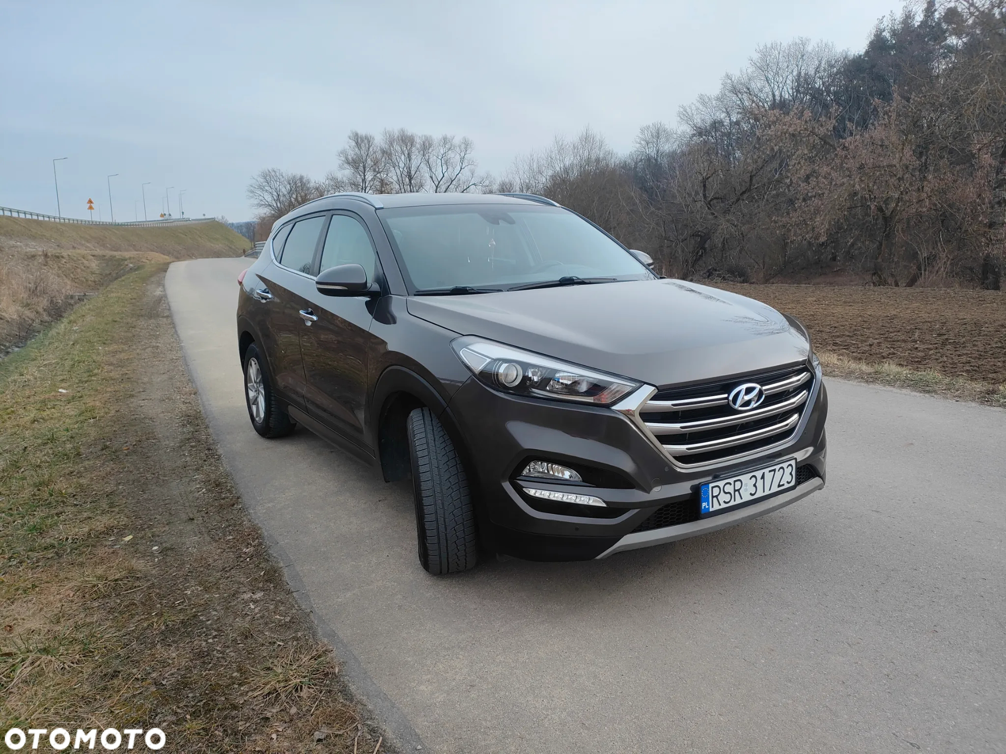 Hyundai Tucson blue 1.7 CRDi 2WD Style - 11