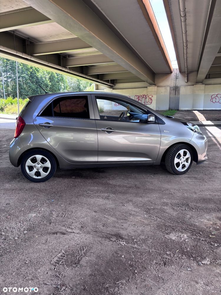 Kia Picanto 1.0 L - 19