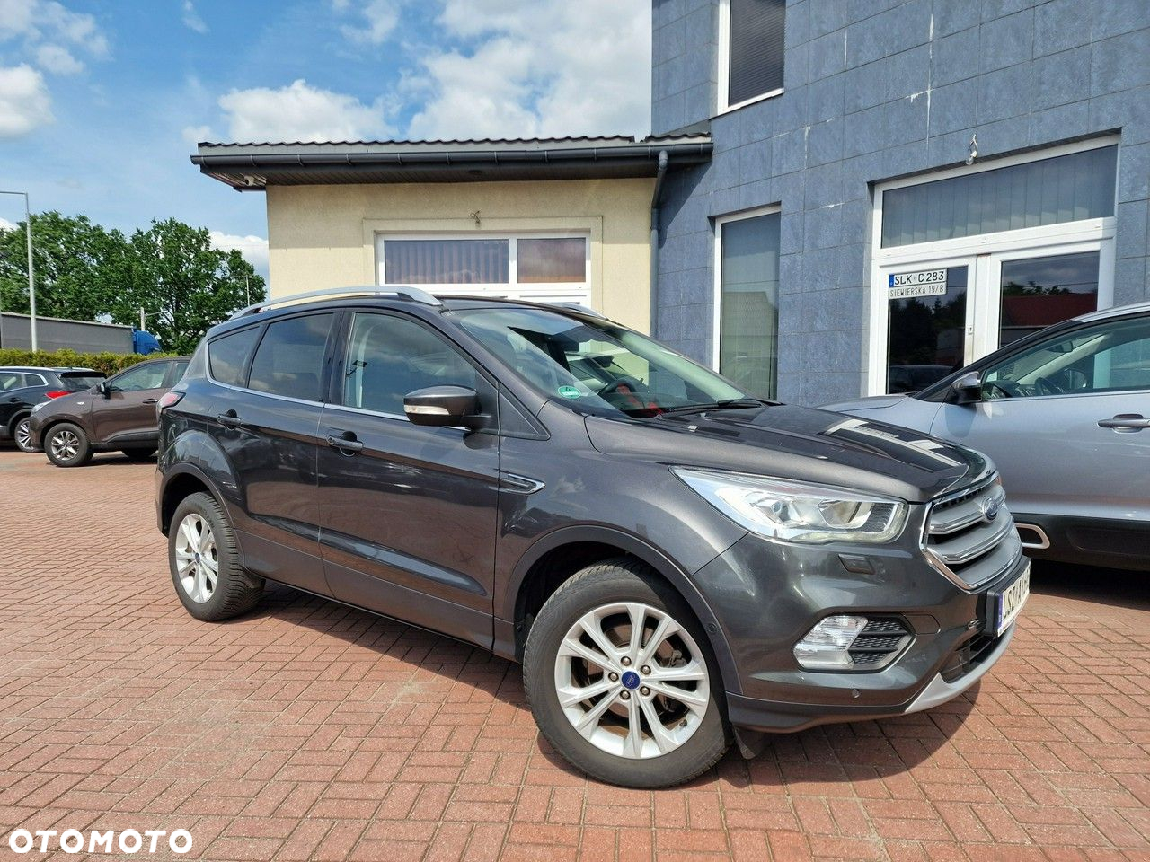 Ford Kuga 1.5 EcoBoost 2x4 Titanium - 10