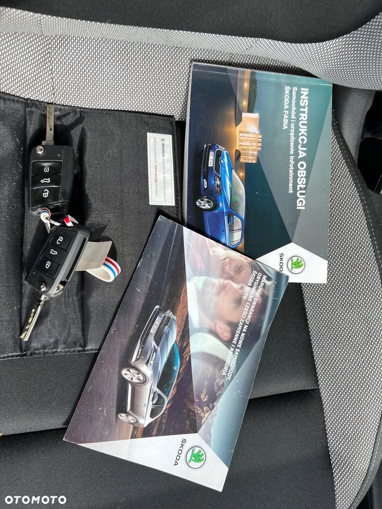 Skoda Fabia 1.0 Ambition - 8