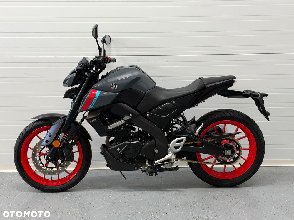 Yamaha MT - 26
